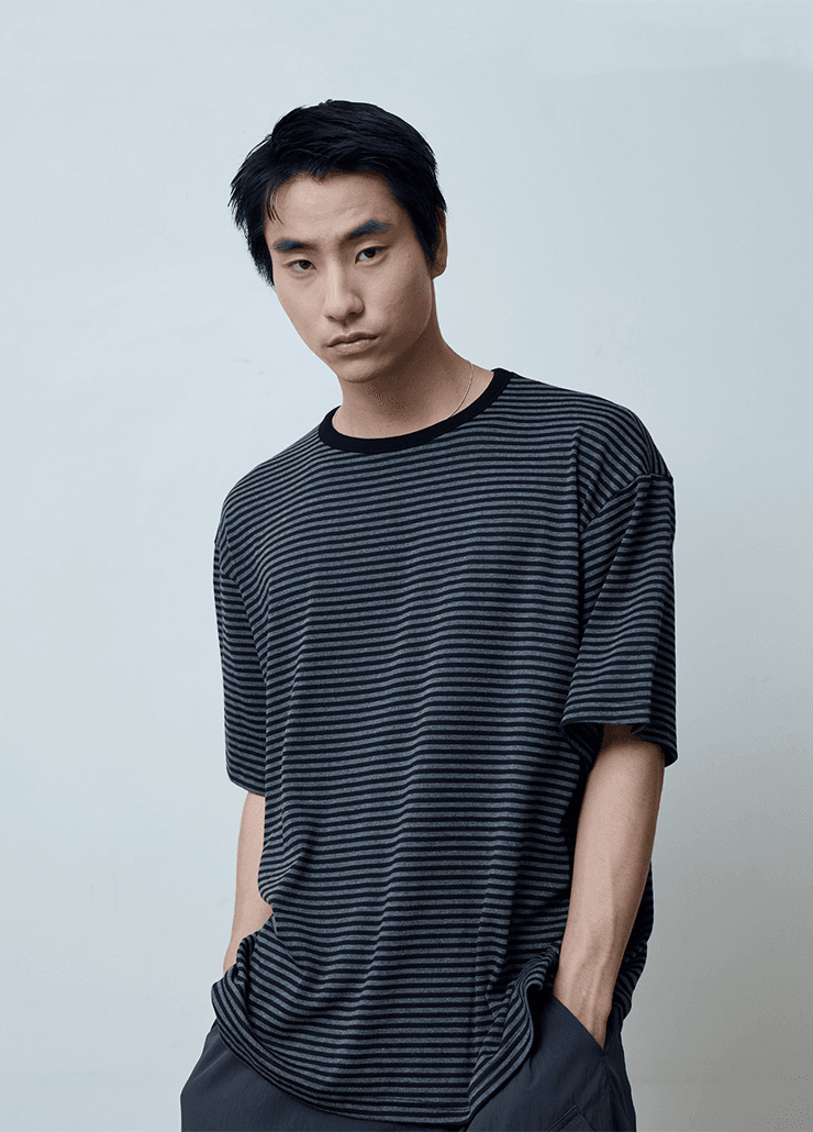 DUSTY STRIPE HALF SLEEVE (CHARCOAL & BLACK)