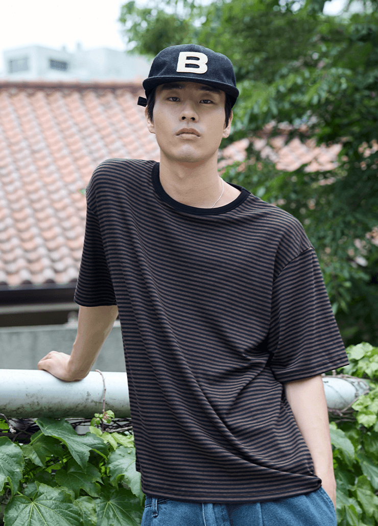 DUSTY STRIPE HALF SLEEVE (BROWN & BLACK)