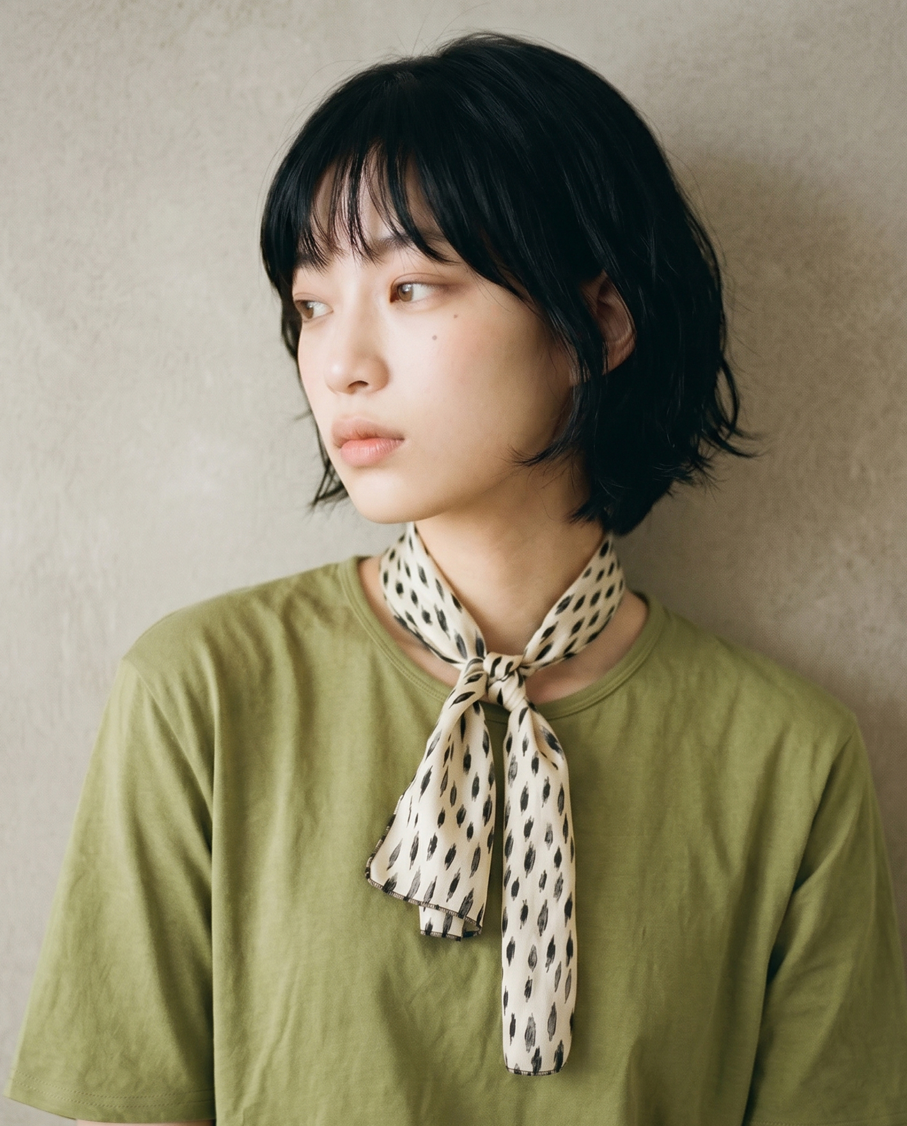 IRREGULAR CIRCLE SCARF (IVORY)